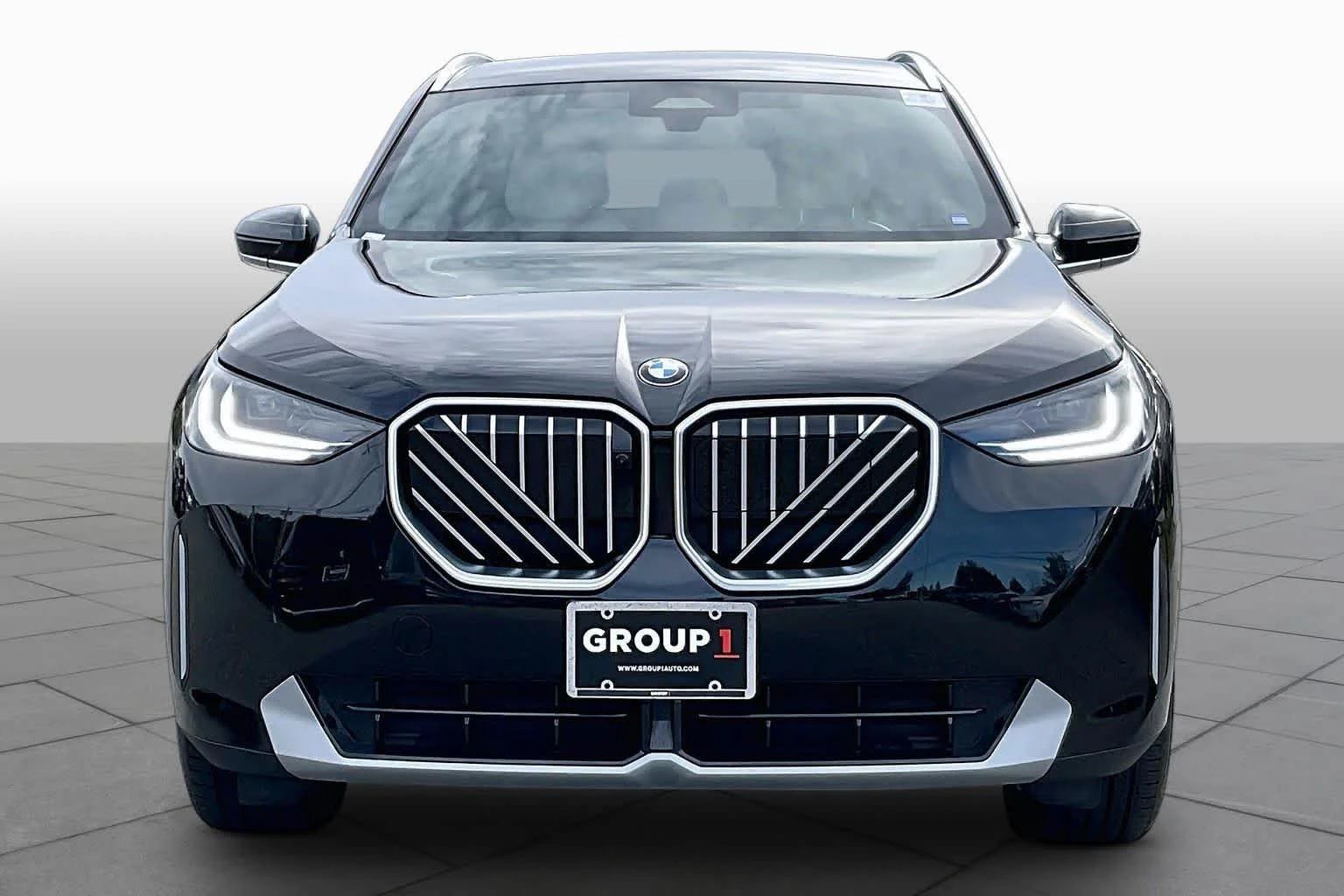 New 2026 Black Sapphire Metallic BMW 30 xDrive image 3