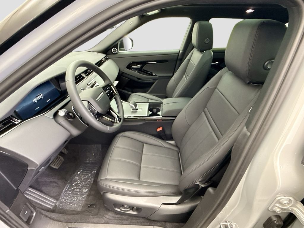 Used 2026 Seoul Pearl Silver Met Land Rover S image 18