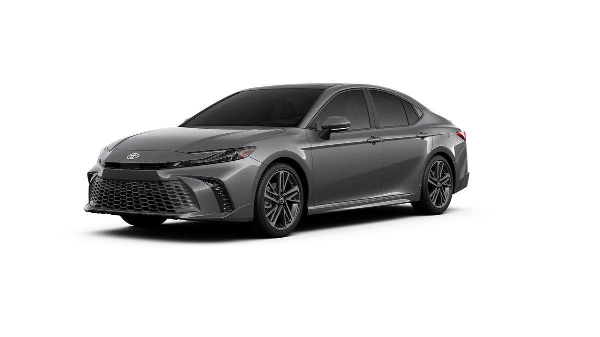 2026 Toyota Camry XSE Hybrid's photo