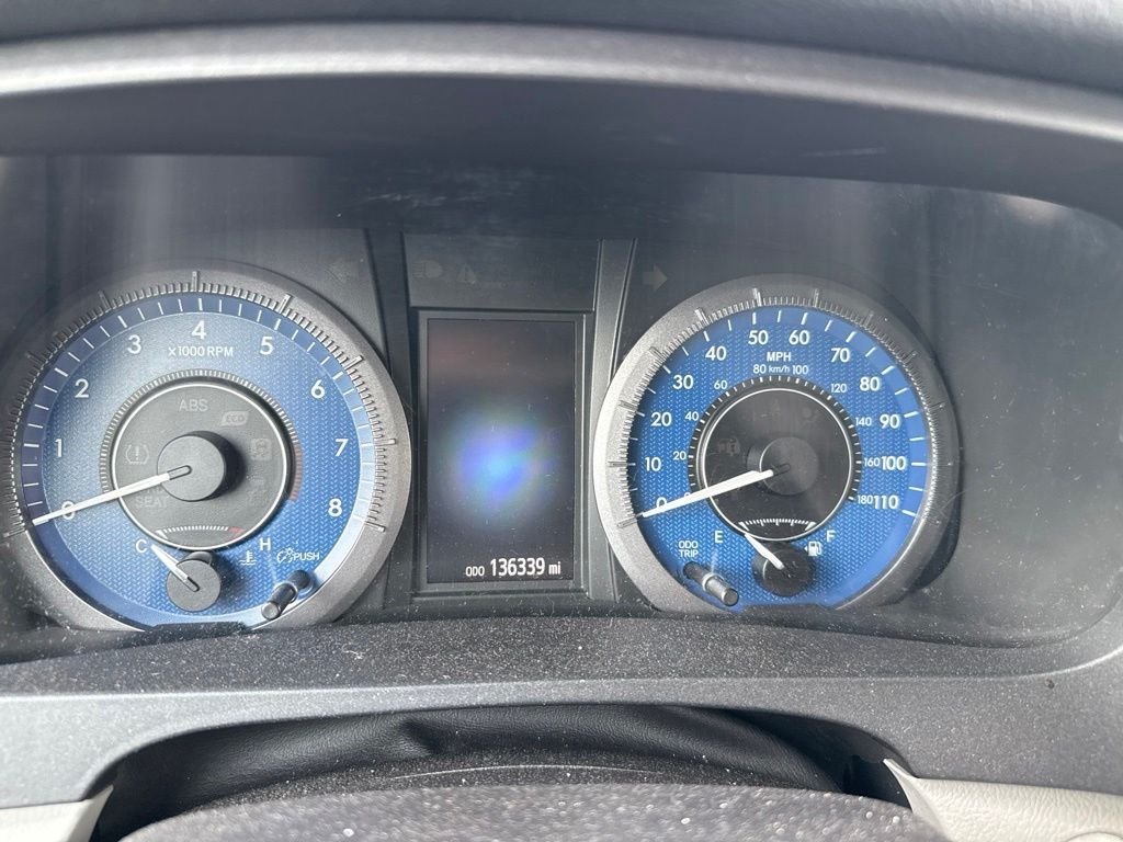 Used 2020 Gray Toyota XLE image 7