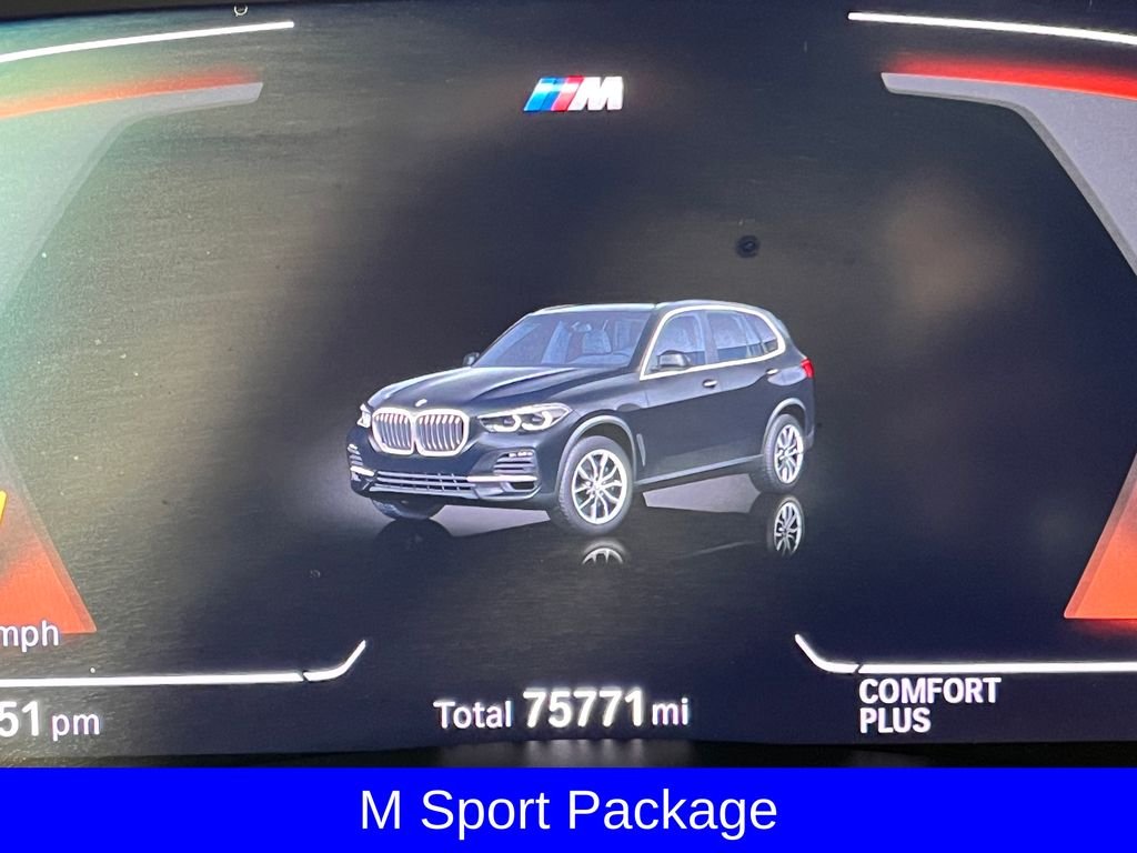 Used 2022 Black BMW xDrive40i image 2