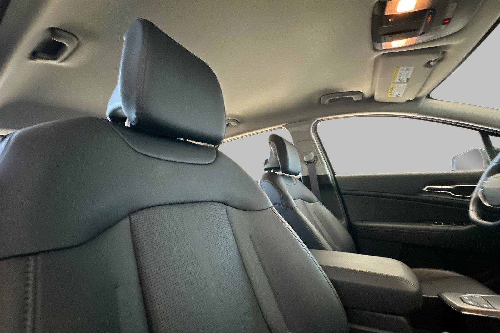 Used 2026 Black Kia EX image 18