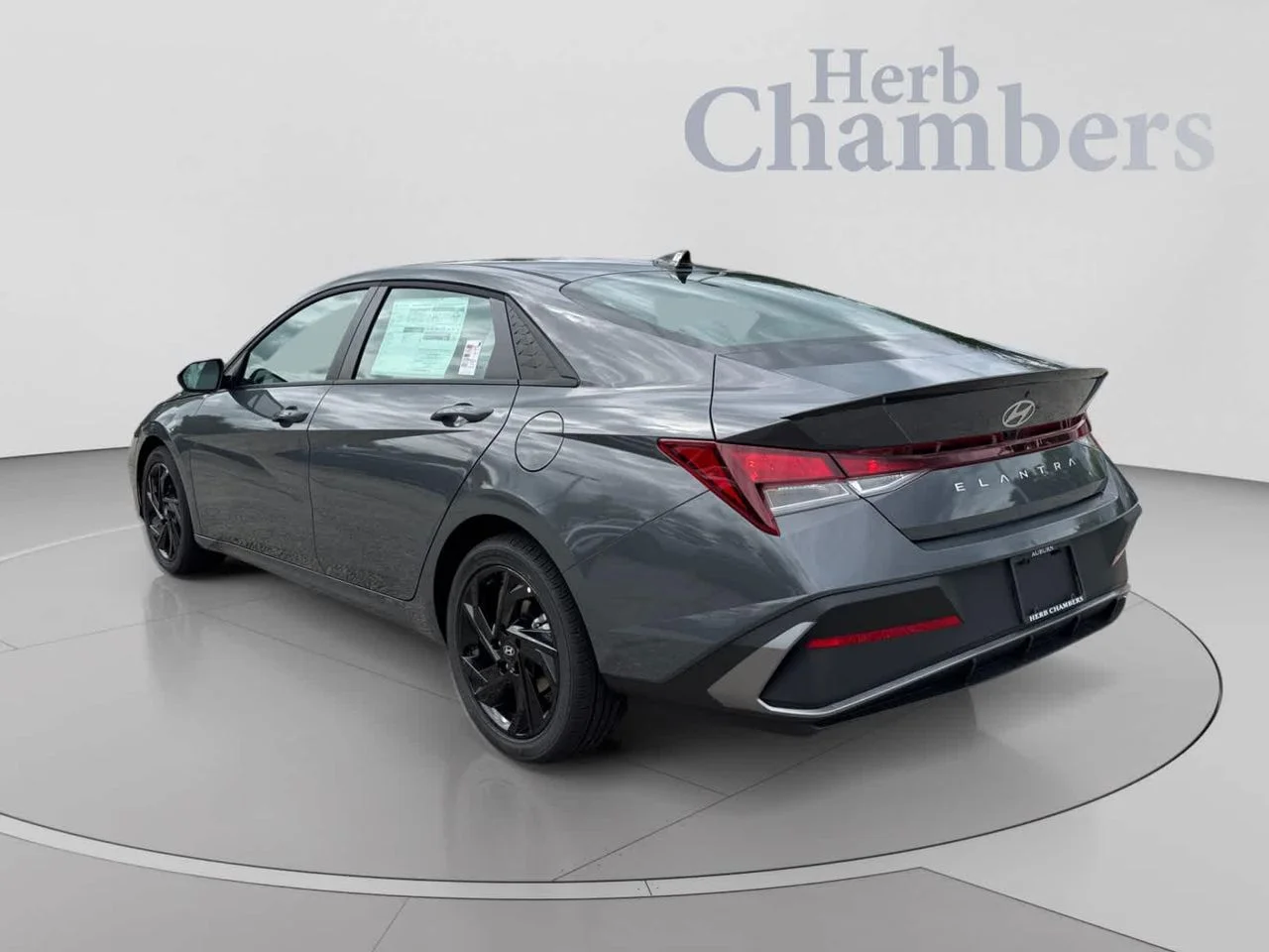 New 2026 Gray Hyundai SEL Sport Plus image 3