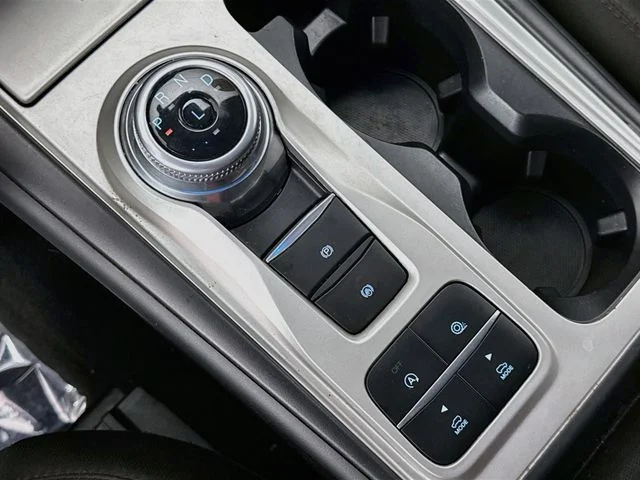 Used 2023 Gray Metallic Ford XLT image 17