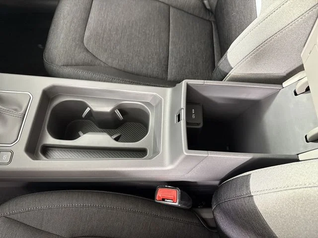 New 2027 Pale Gray Kia S image 20