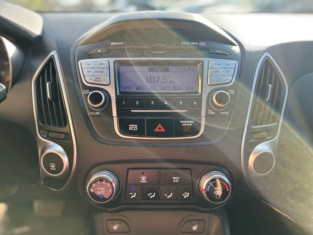 Used 2012 Diamond Silver Hyundai GLS image 26