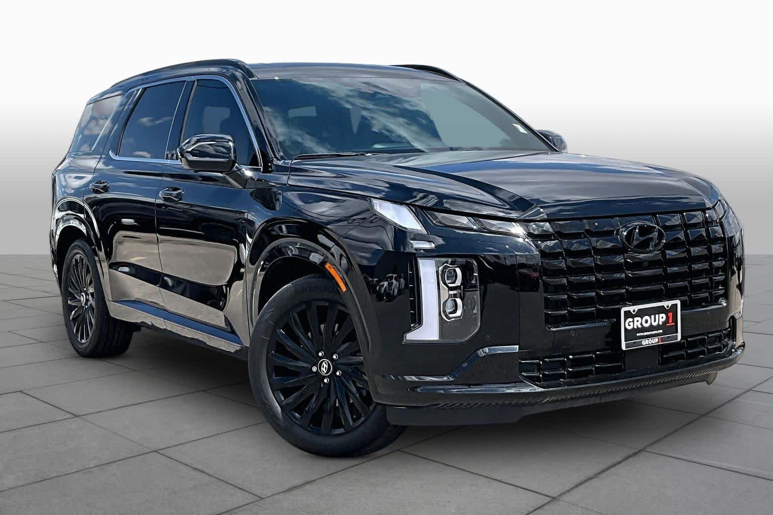 Certified Used 2025 Abyss Black Pearl Hyundai Calligraphy Night Edition image 3