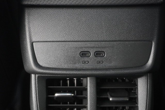 2027 Chevrolet Equinox LT - Photo 19