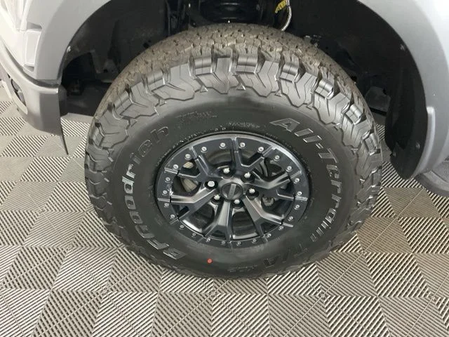 Used 2023  Ford Raptor image 34