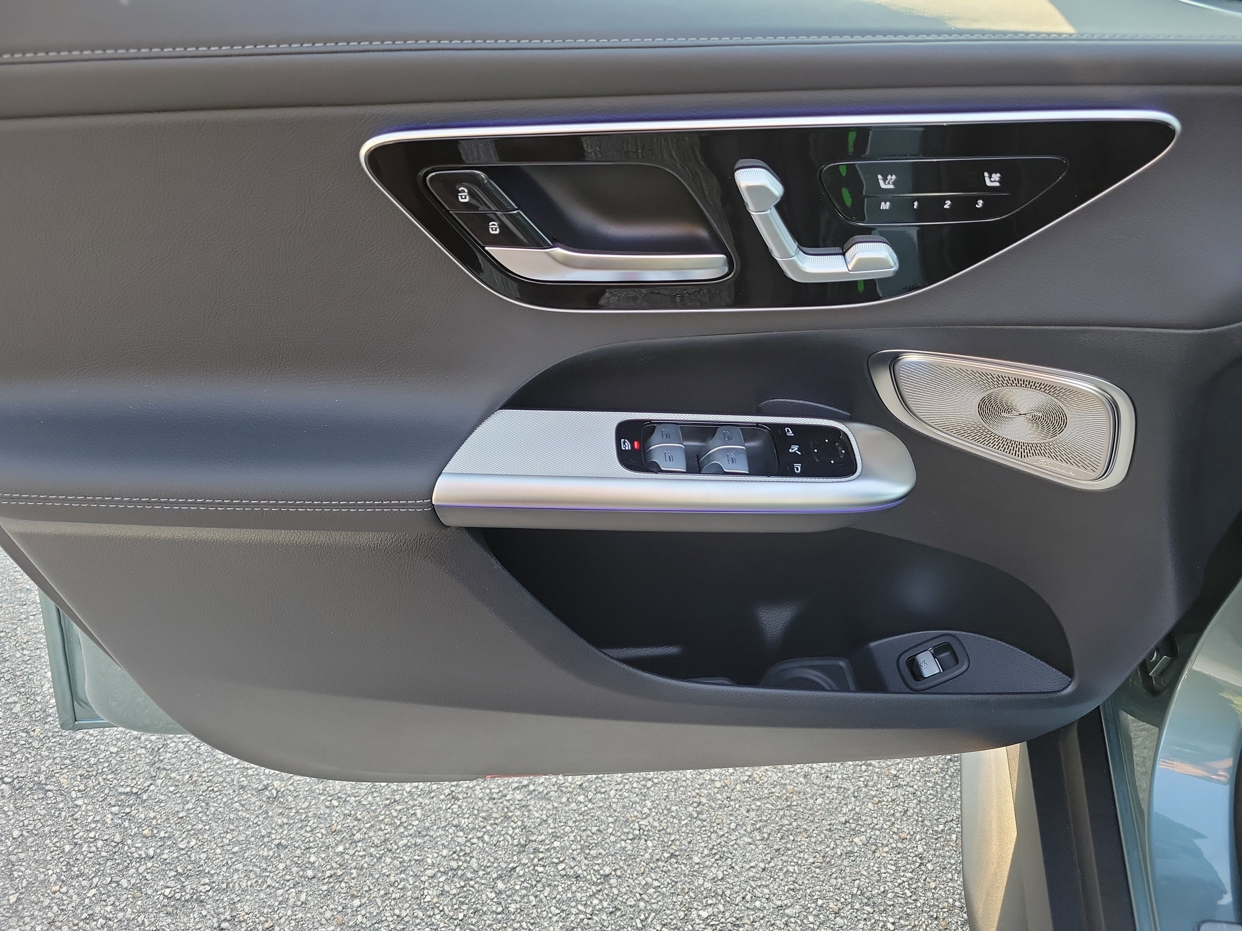 New 2026 Verde Silver Metallic Mercedes-Benz GLC 300 image 48