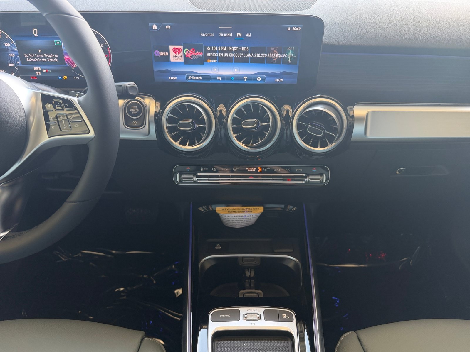 New 2026 Mountain Grey Metallic Mercedes-Benz GLB 250 image 37