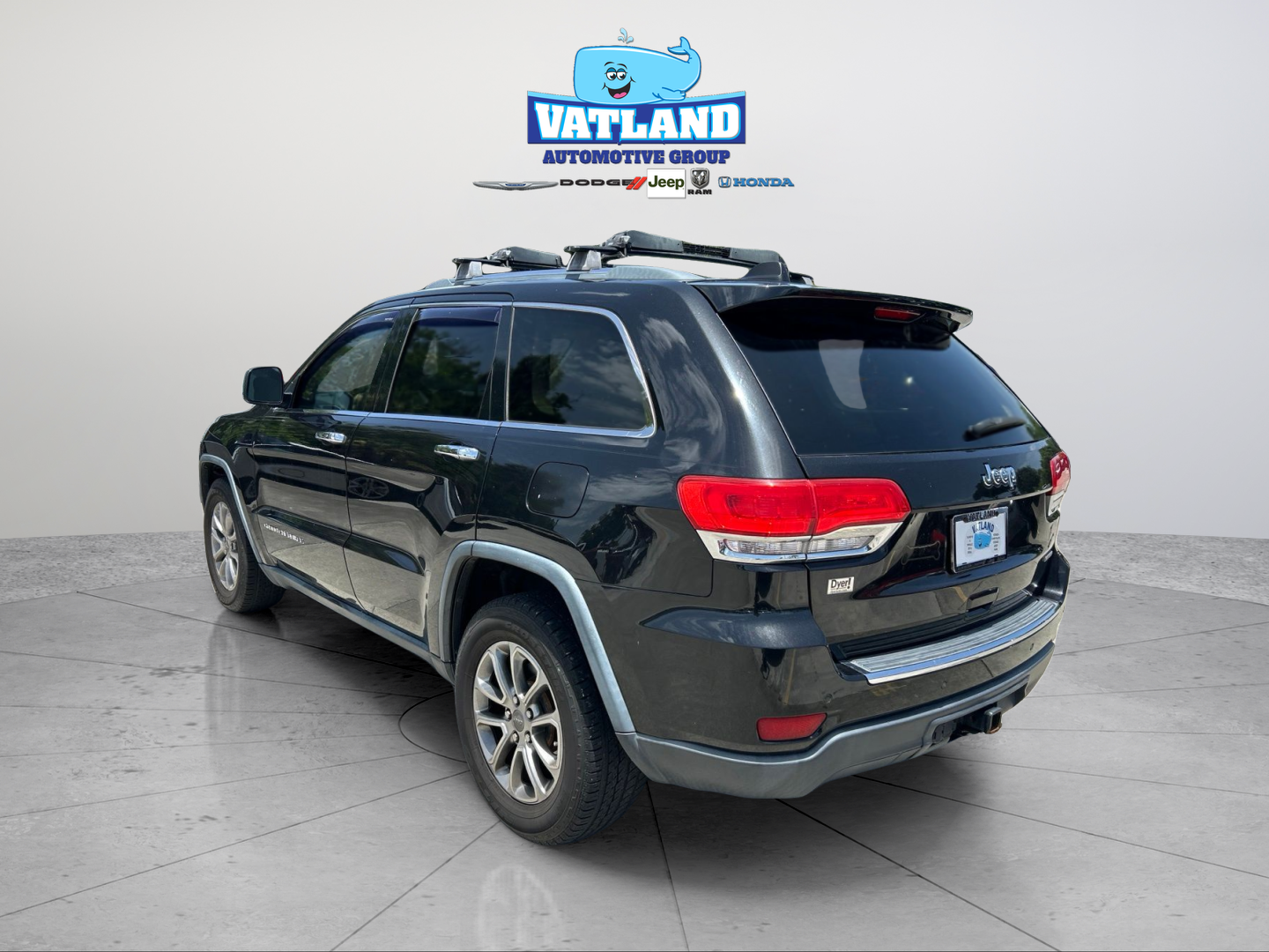Used 2015 Black Jeep Limited image 3