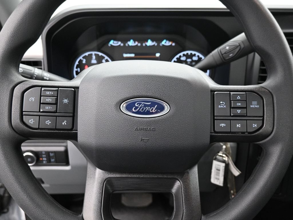 New 2026 Oxford White Ford XL image 10