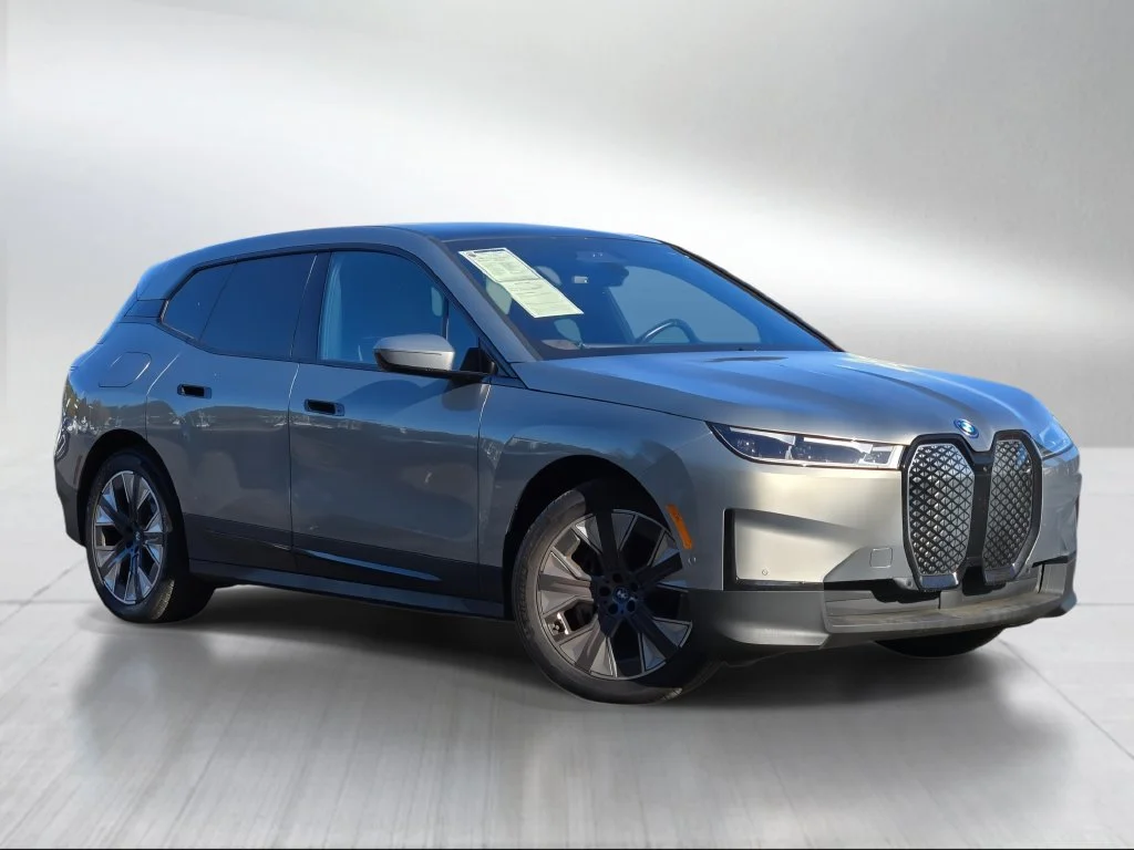 2023 BMW iX