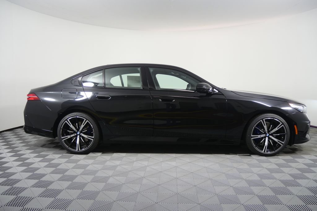 New 2027 Black Sapphire Metallic BMW 530i image 3