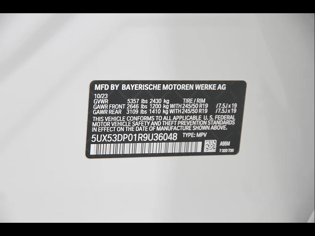 Certified Used 2024 Mineral White Metallic BMW xDrive30i image 23