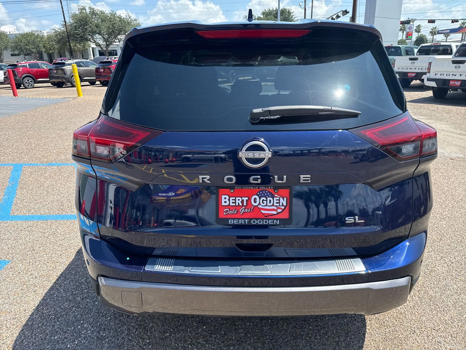 Used 2024 Blue Nissan SL image 6