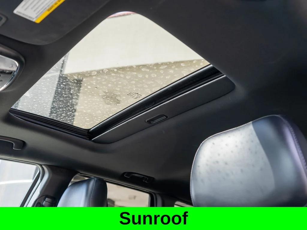 Used 2015 Black Jeep Altitude image 12