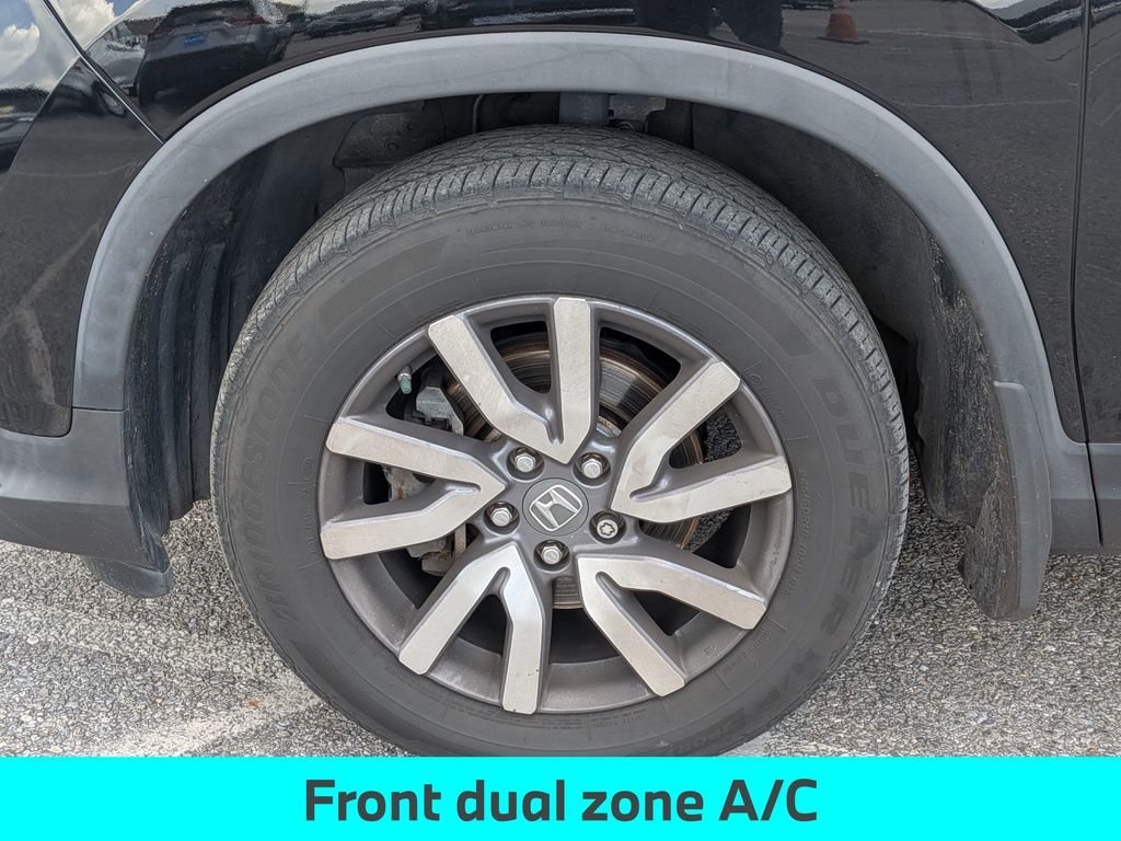 Used 2022 Black Honda EX-L image 12
