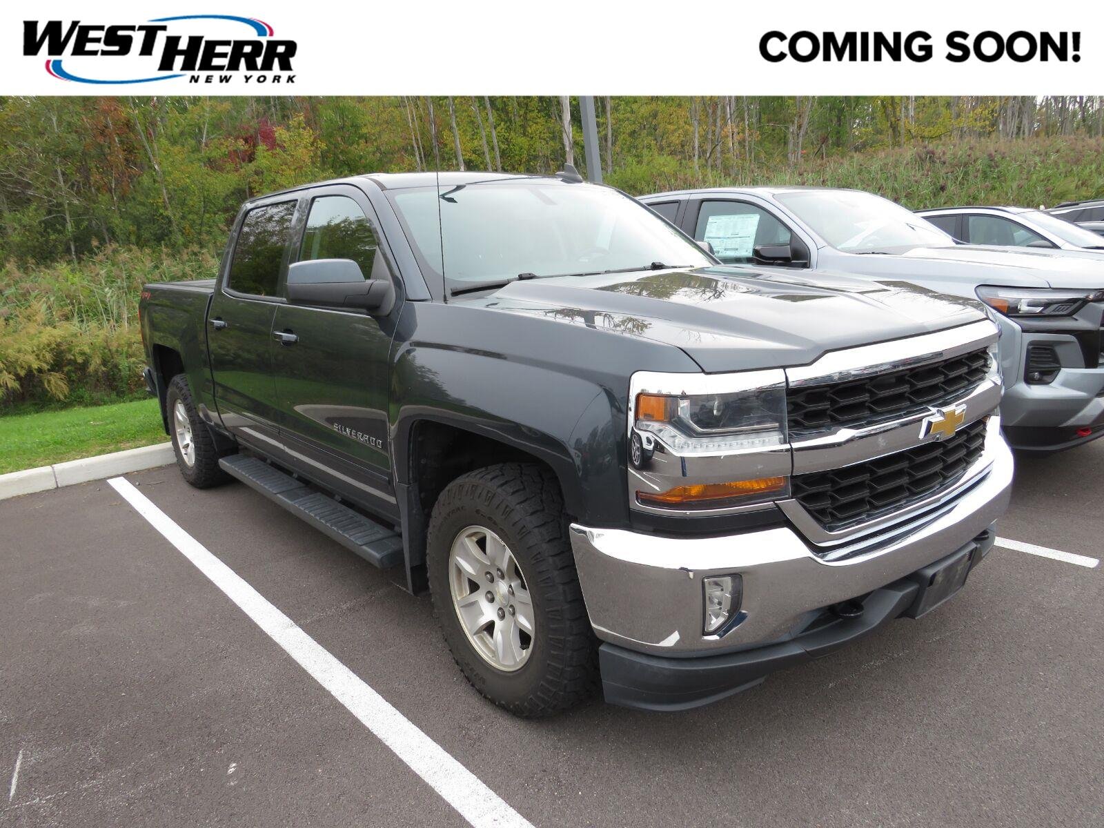 Used 2018 Graphite Metallic Chevrolet LT image 1