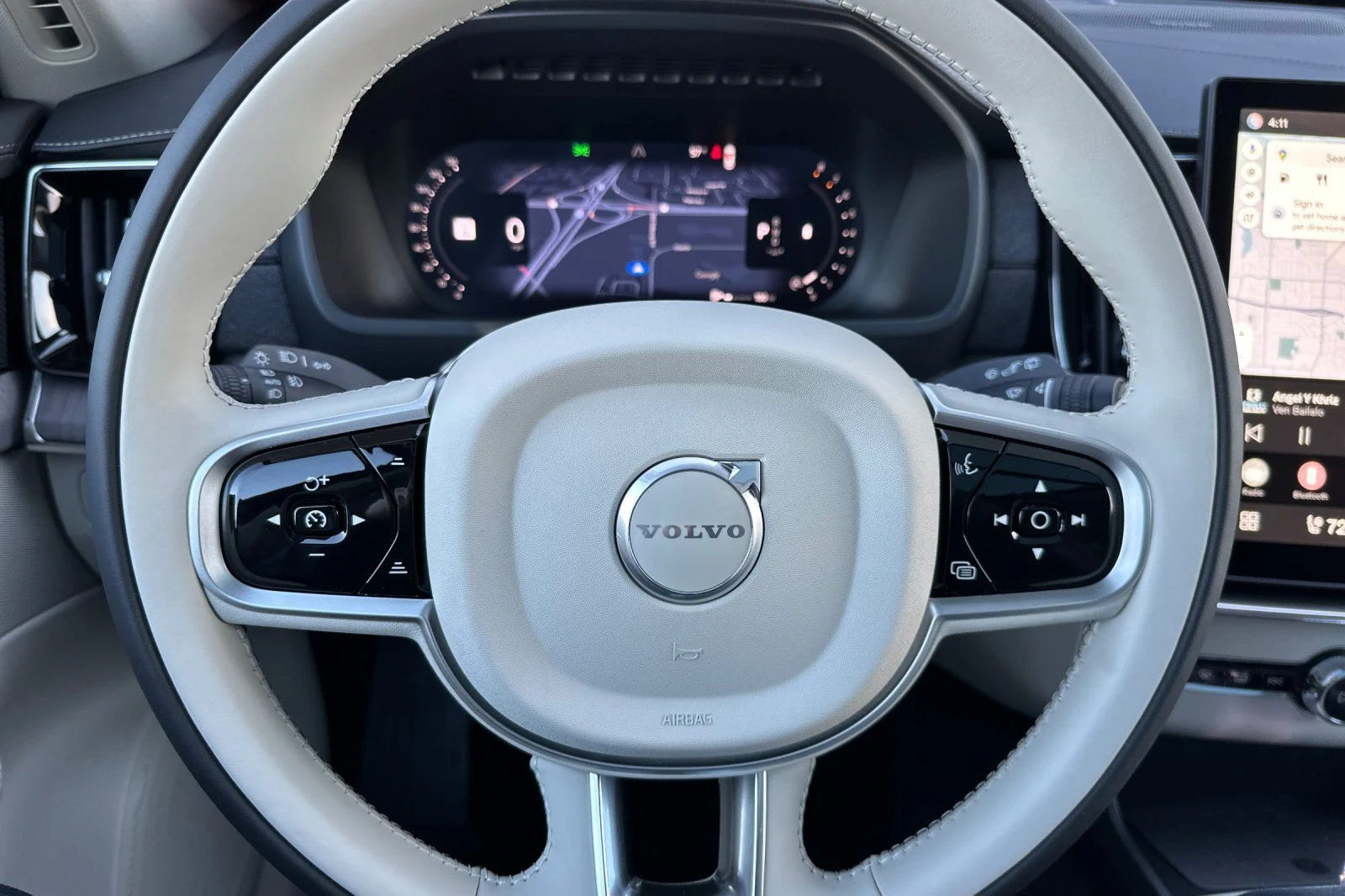 New 2026 Vapour Grey Volvo Ultra image 24