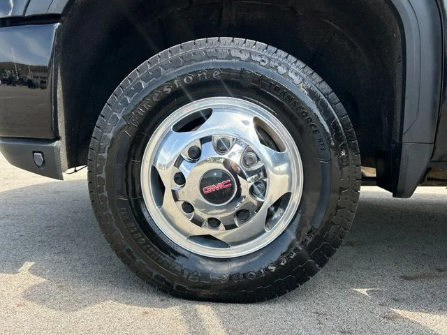 Used 2020 Black GMC Denali image 27