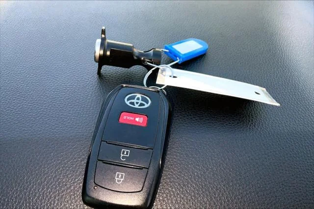 Certified Used 2024 ICE CAP Toyota  image 14