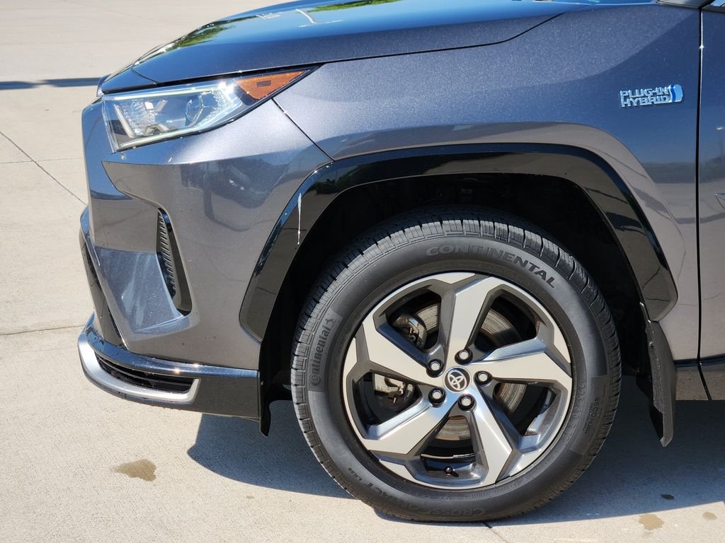 Used 2021 Gray Toyota SE image 8