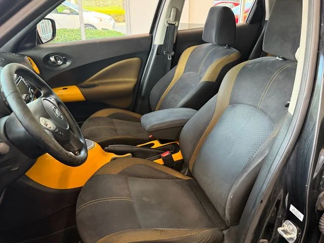 Used 2016 Black Nissan SV image 5