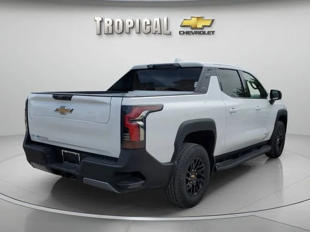 New 2026 Summit White Chevrolet LT - Extended Range image 5