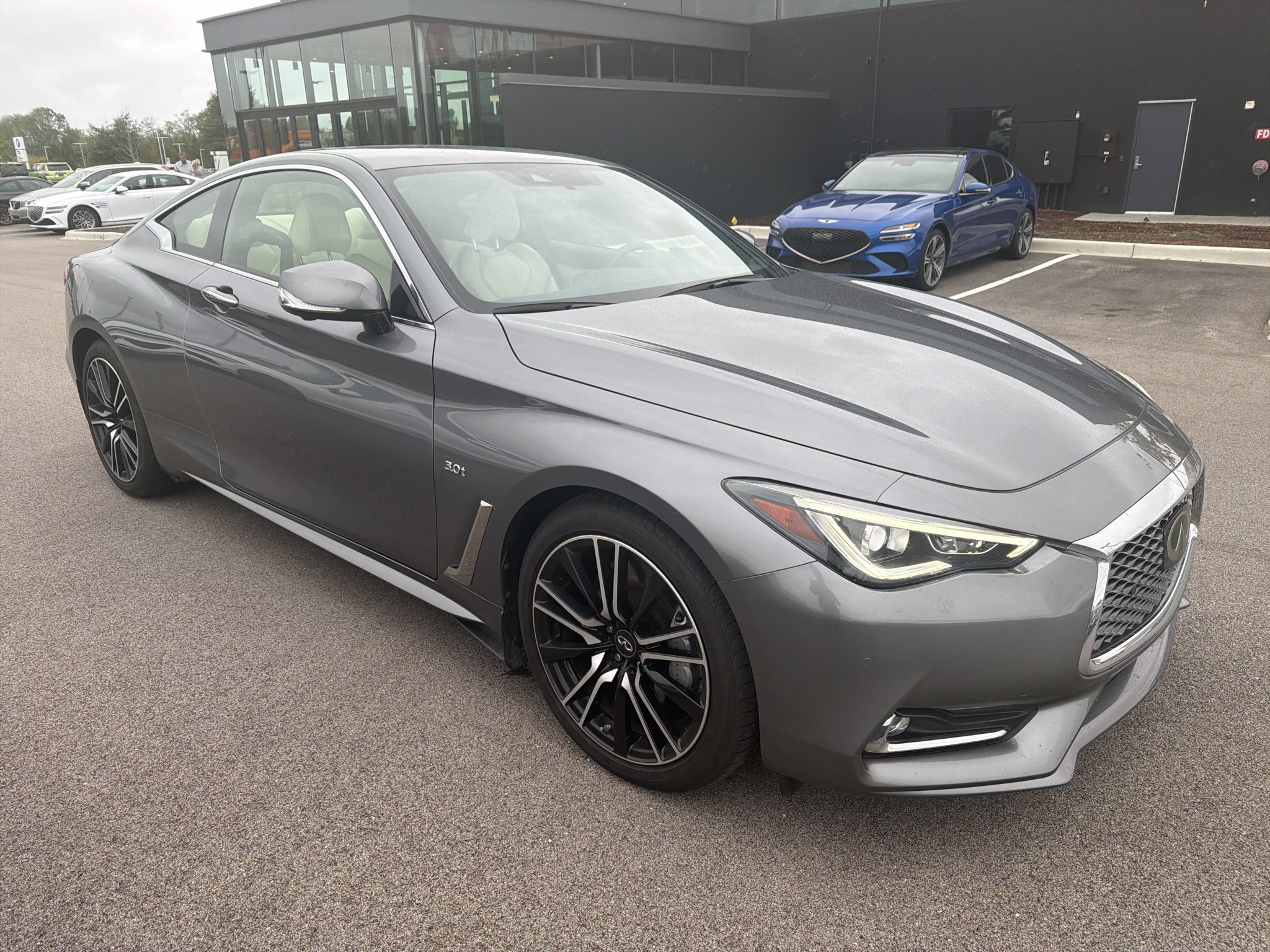 Used 2018 Graphite Shadow INFINITI SPORT image 1