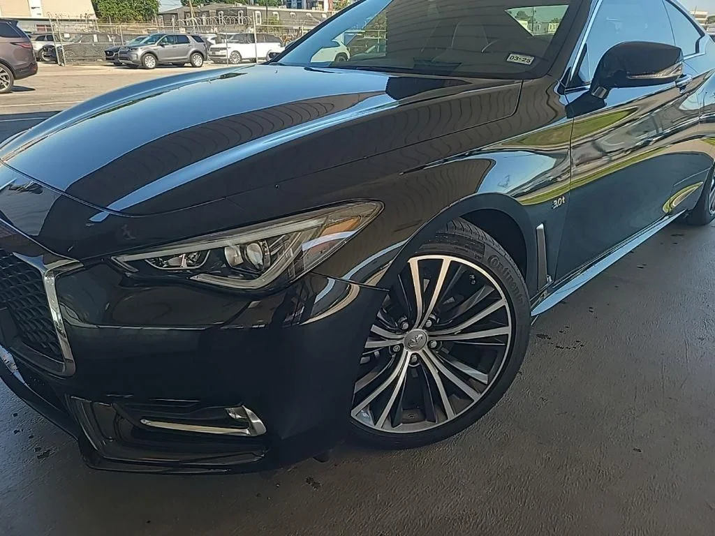 2019 INFINITI Q60 3.0t LUXE's photo