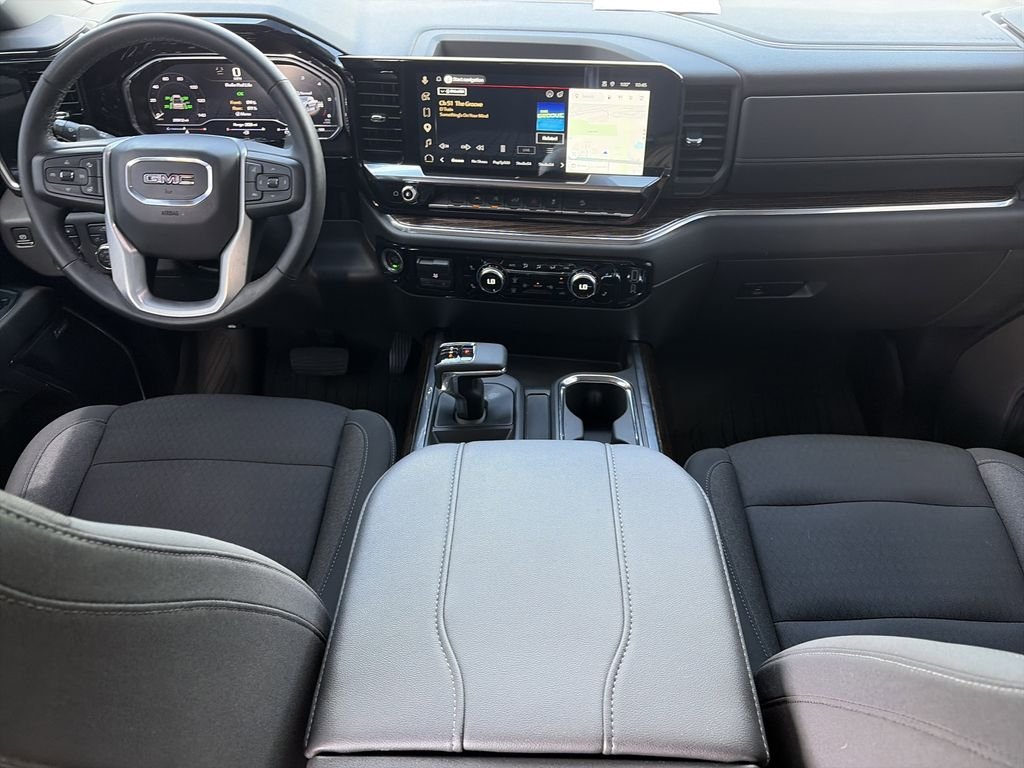 Used 2024 Silver GMC Elevation image 14
