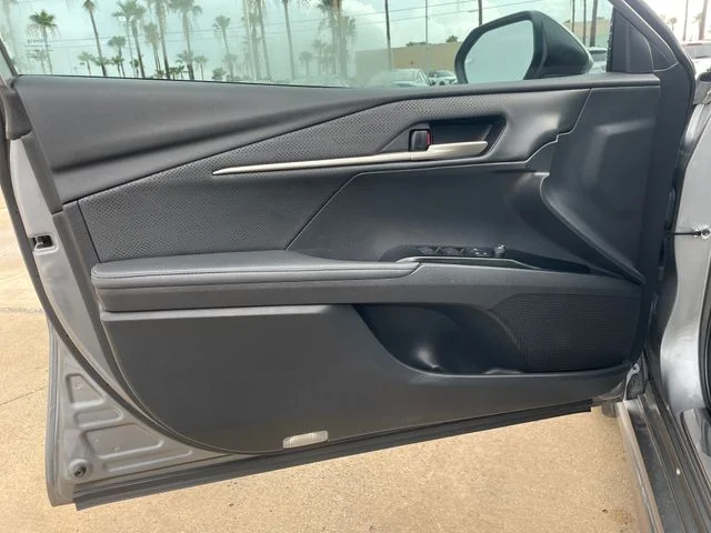 Used 2025  Toyota XSE image 10