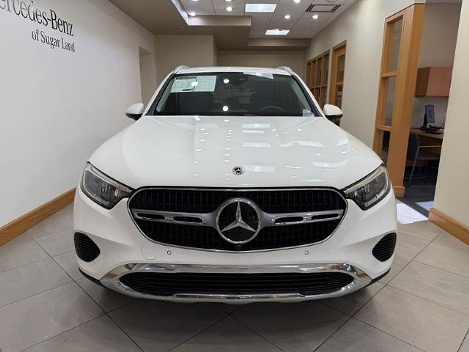 Certified Used 2024 Polar White Mercedes-Benz 300 image 2