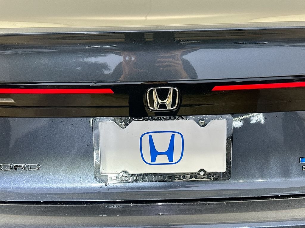 New 2026 Meteorite Gray Metallic Honda Touring Hybrid image 22