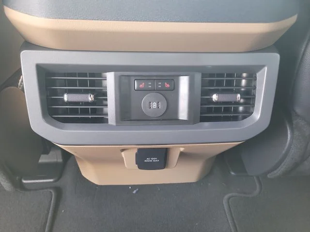 New 2026 Gray Ford Lariat image 16