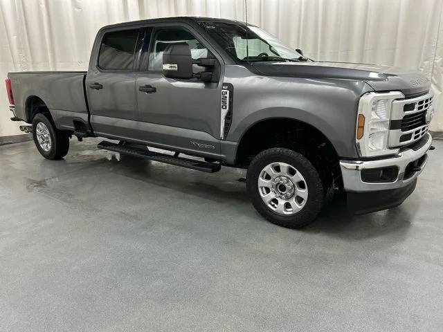 2024 Ford F-250 XLT 4x4 Crew Cab 8' Box's photo