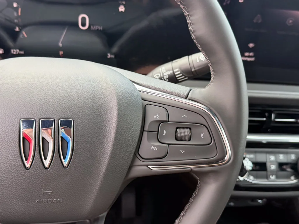 2026 Buick Envista Sport Touring - Photo 36