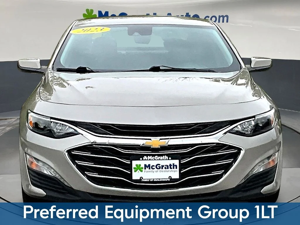 Used 2023 Gray Chevrolet LT image 2