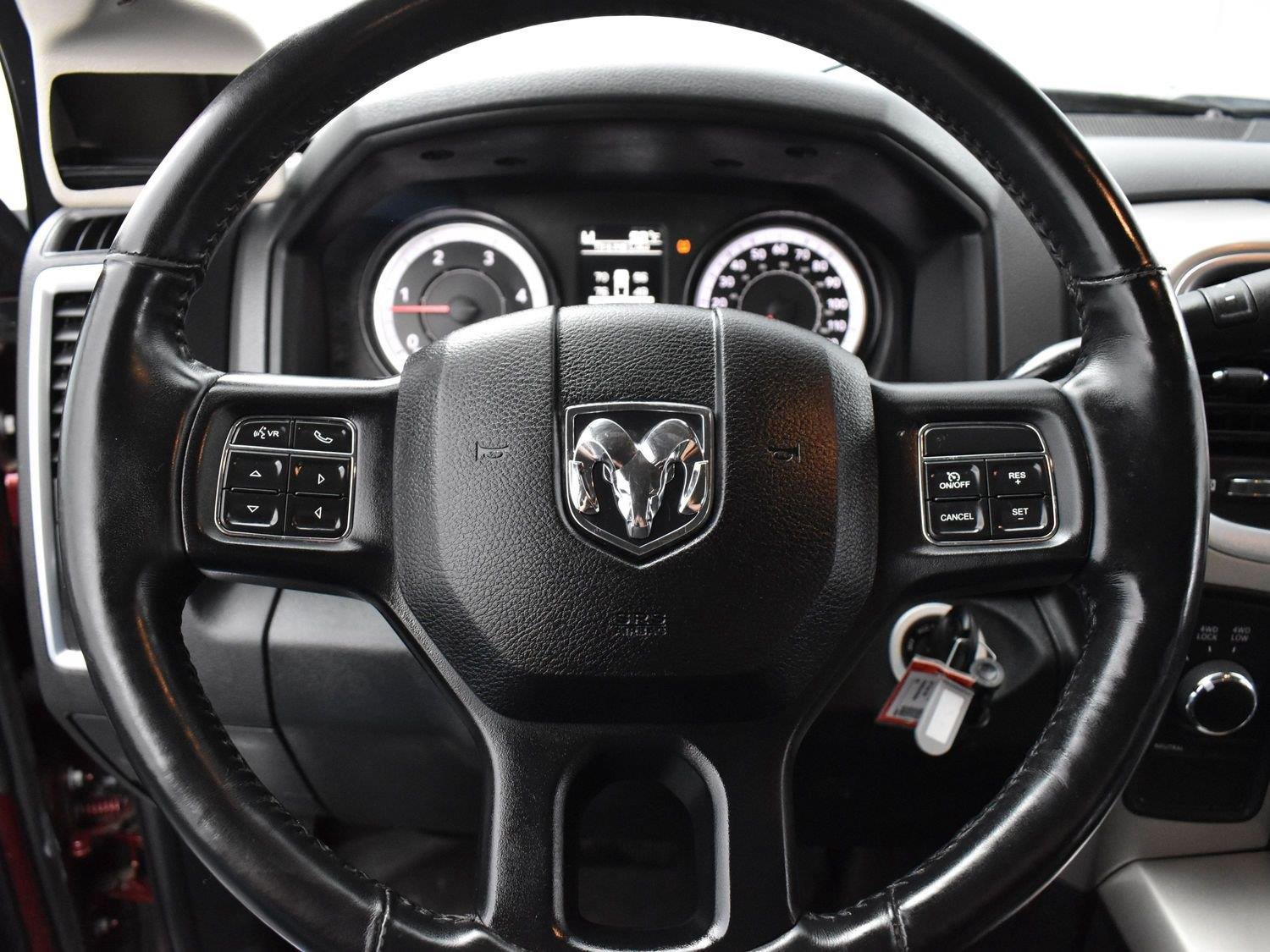 Used 2017 Delmonico Red Pearlcoat Ram Big Horn image 14
