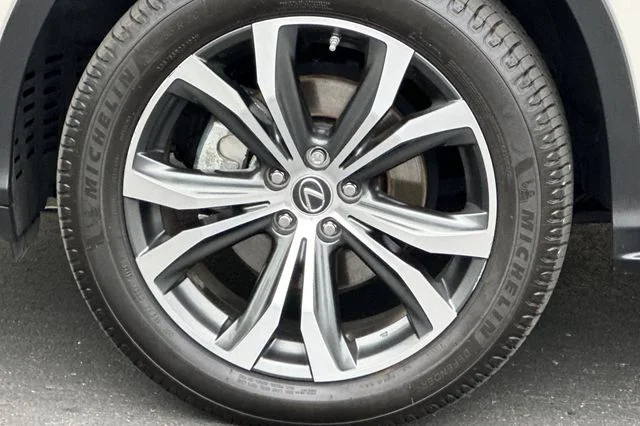 Used 2021 Beige Lexus 450h image 25