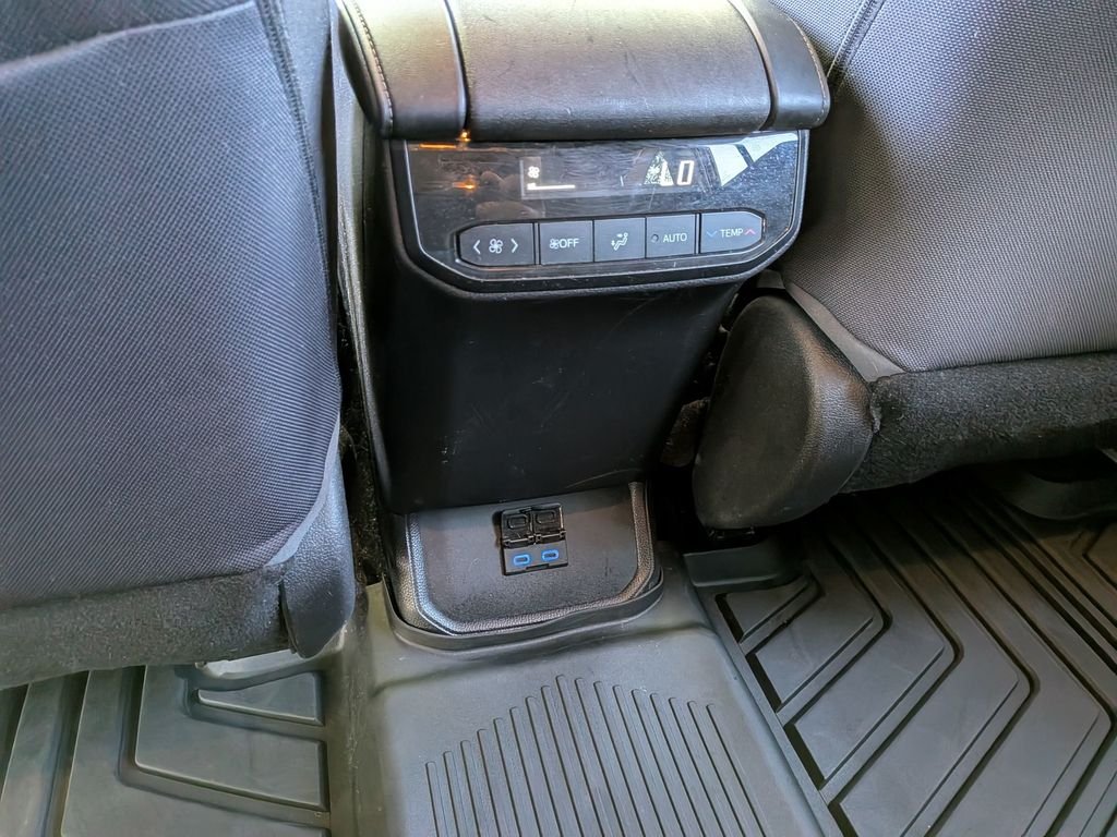 Used 2022 Gray Toyota L image 34