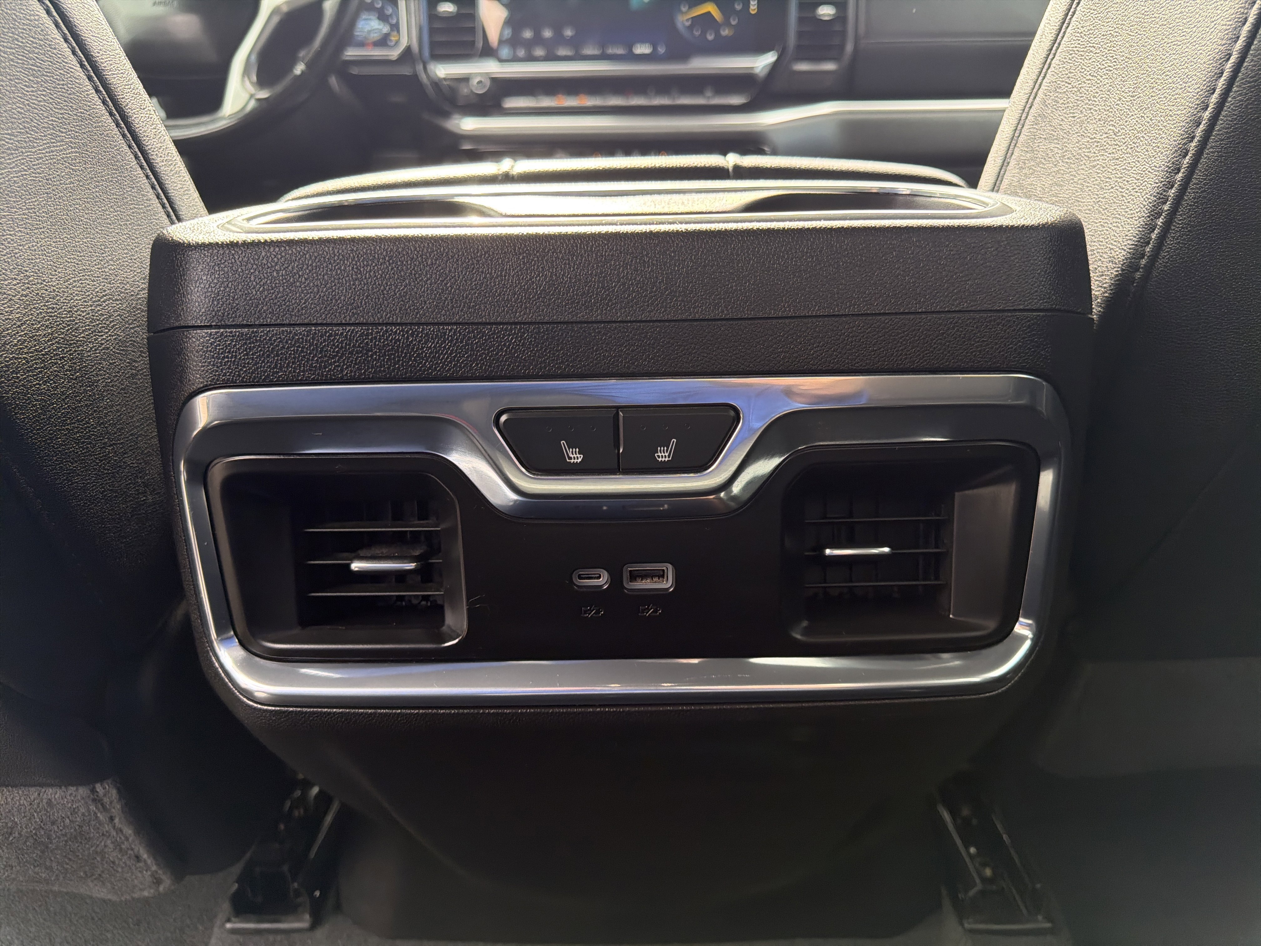 Used 2024 Iridescent Pearl Tricoat Chevrolet LTZ image 11