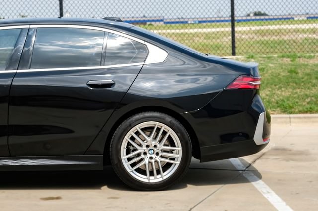 Used 2025 Black BMW 530i image 14
