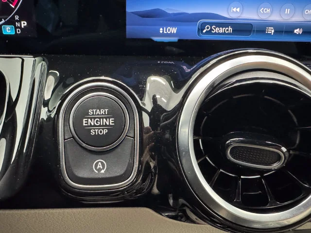 Certified Used 2026 Polar White Mercedes-Benz GLA 250 image 26