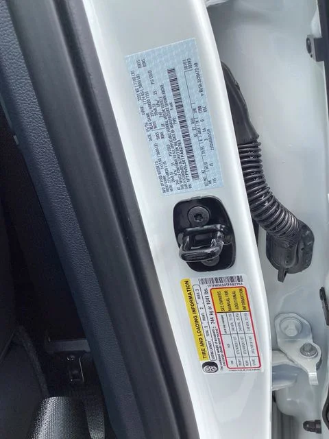 New 2026 Star White Metallic Tri-Coat Ford Lariat® image 22