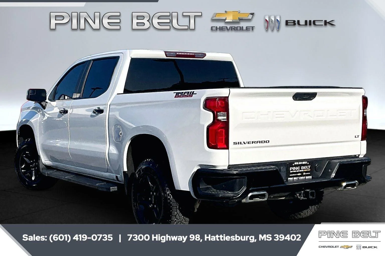 Used 2023 Summit White Chevrolet LT Trail Boss image 2