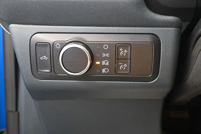 Certified Used 2022 Blue Metallic Ford XL image 8