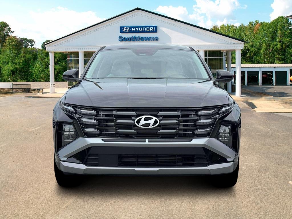 New 2026 Black Hyundai SE FWD image 12